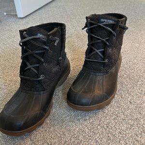 women’s sperry ankle duck boots size 7